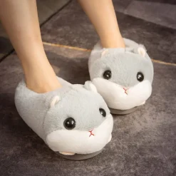 Discount La compagnie de la peluche L'hamster mignon - chausson en peluche