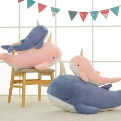 Discount La compagnie de la peluche Peluche baleine géante à corne