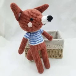 La compagnie de la peluche Peluche crochet renard au long nez