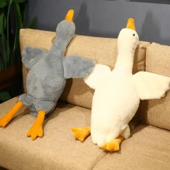 Discount La compagnie de la peluche Peluche géante canard aux petites ailes