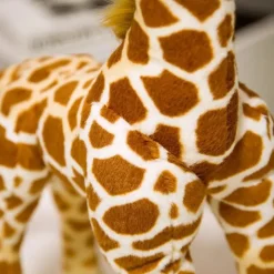 Sale La compagnie de la peluche Peluche girafe douce et joyeuse