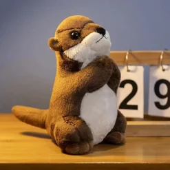 La compagnie de la peluche Peluche loutre aux mains jointes