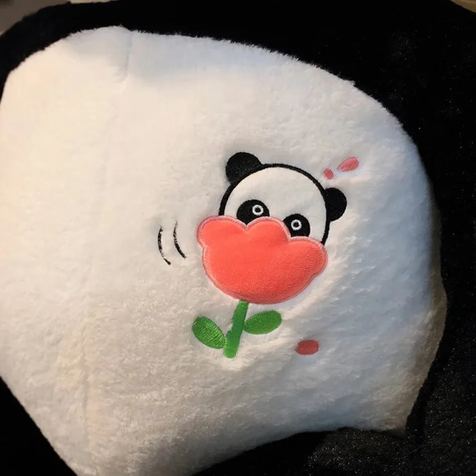 Discount La compagnie de la peluche Peluche panda géant avec une fleur