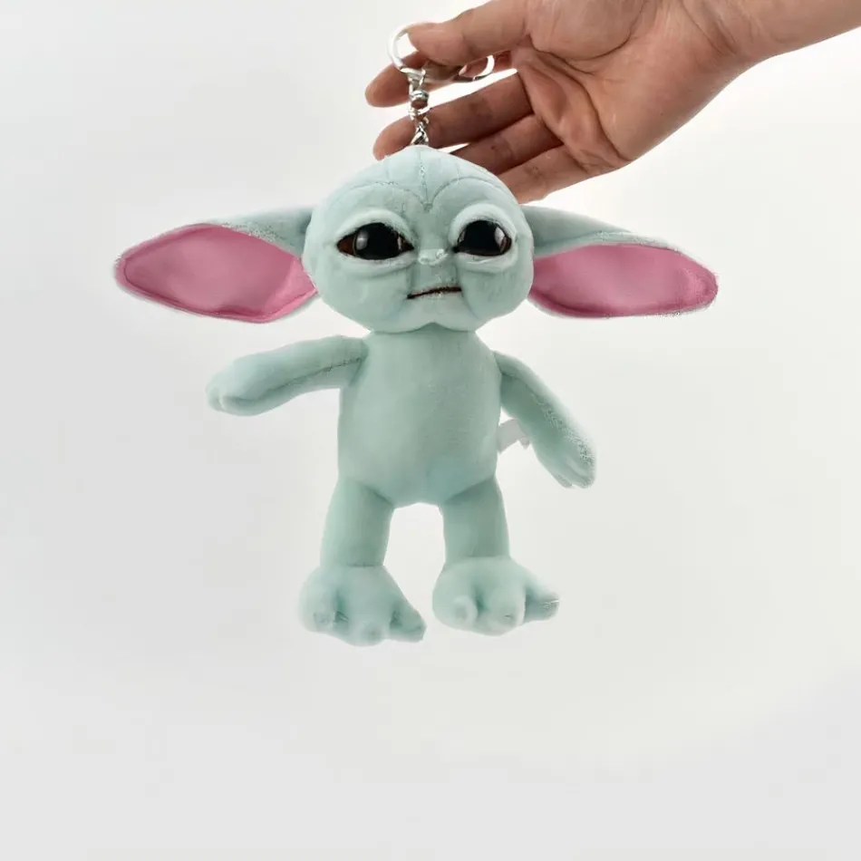 New La compagnie de la peluche Peluche Star Wars Yoda porte clé mignon doux compact
