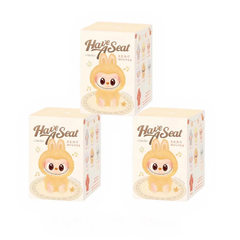 Online La compagnie de la peluche Peluche type Labubu assise boîte mystère